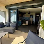 Apartamento 2 Ch, Acces Direct, Rez-de-jardin, Piscine, Animaux Ok - Fr-1-194-284 *