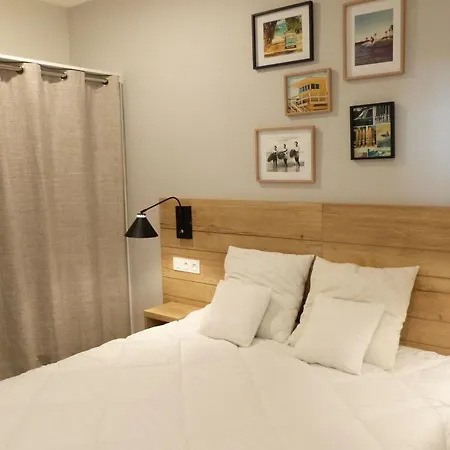 Apartment 2 Ch, Acces Direct, Rez-de-jardin, Piscine, Animaux Ok - Fr-1-194-284 *