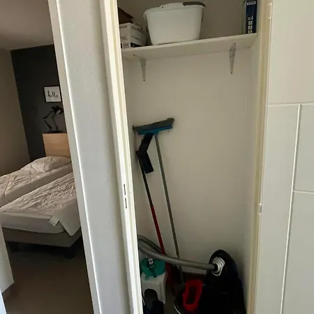 Apartamento 2 Ch, Acces Direct, Rez-de-jardin, Piscine, Animaux Ok - Fr-1-194-284