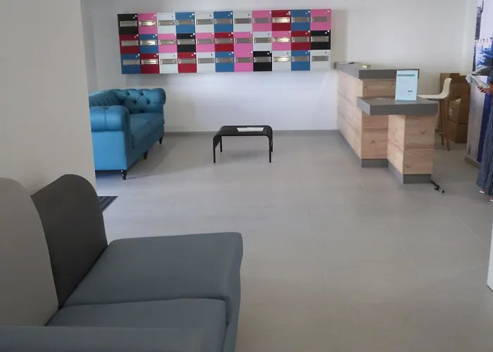 2 Ch, Acces Direct, Rez-de-jardin, Piscine, Animaux Ok - Fr-1-194-284 Apartamento